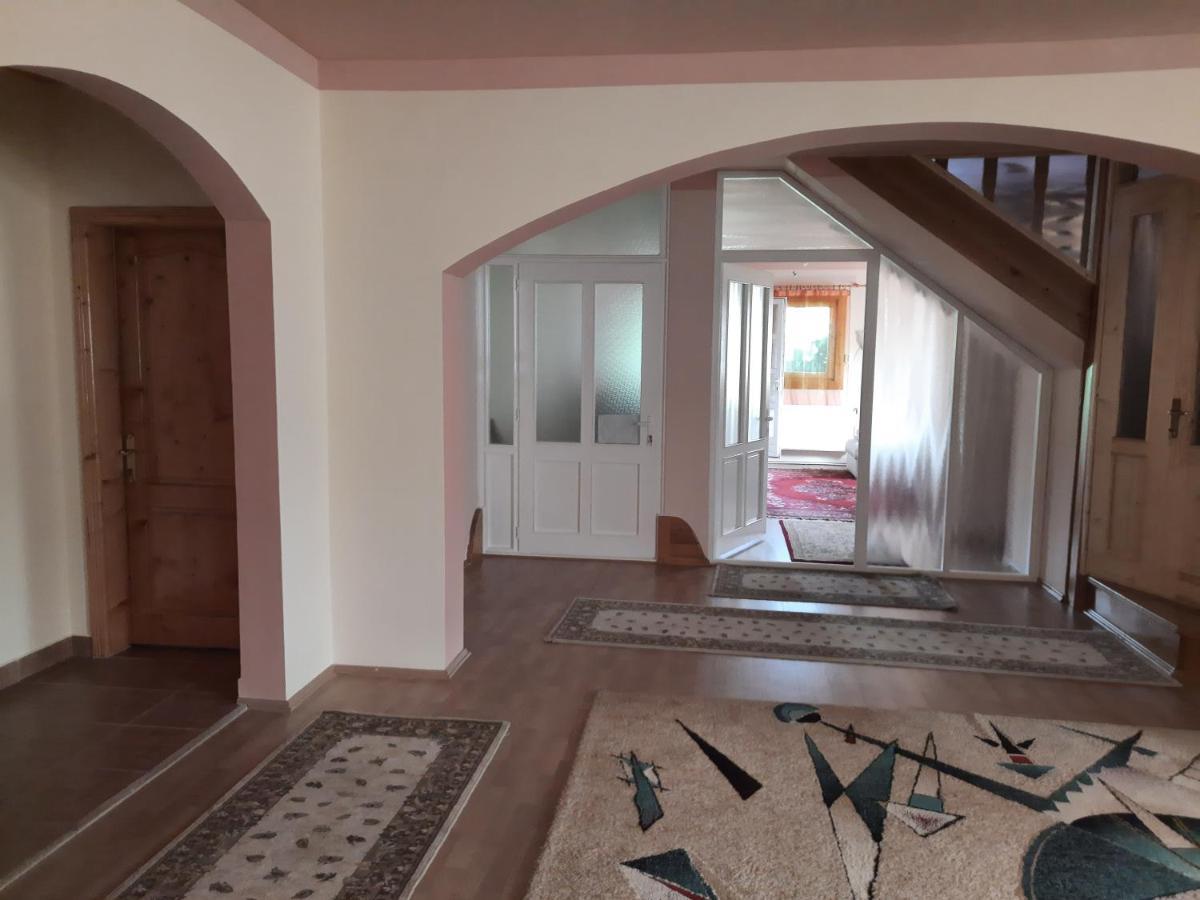 Antal Apartmans Lunca De Sus Kulcsoshaz Gyimesfelsolok ภายนอก รูปภาพ