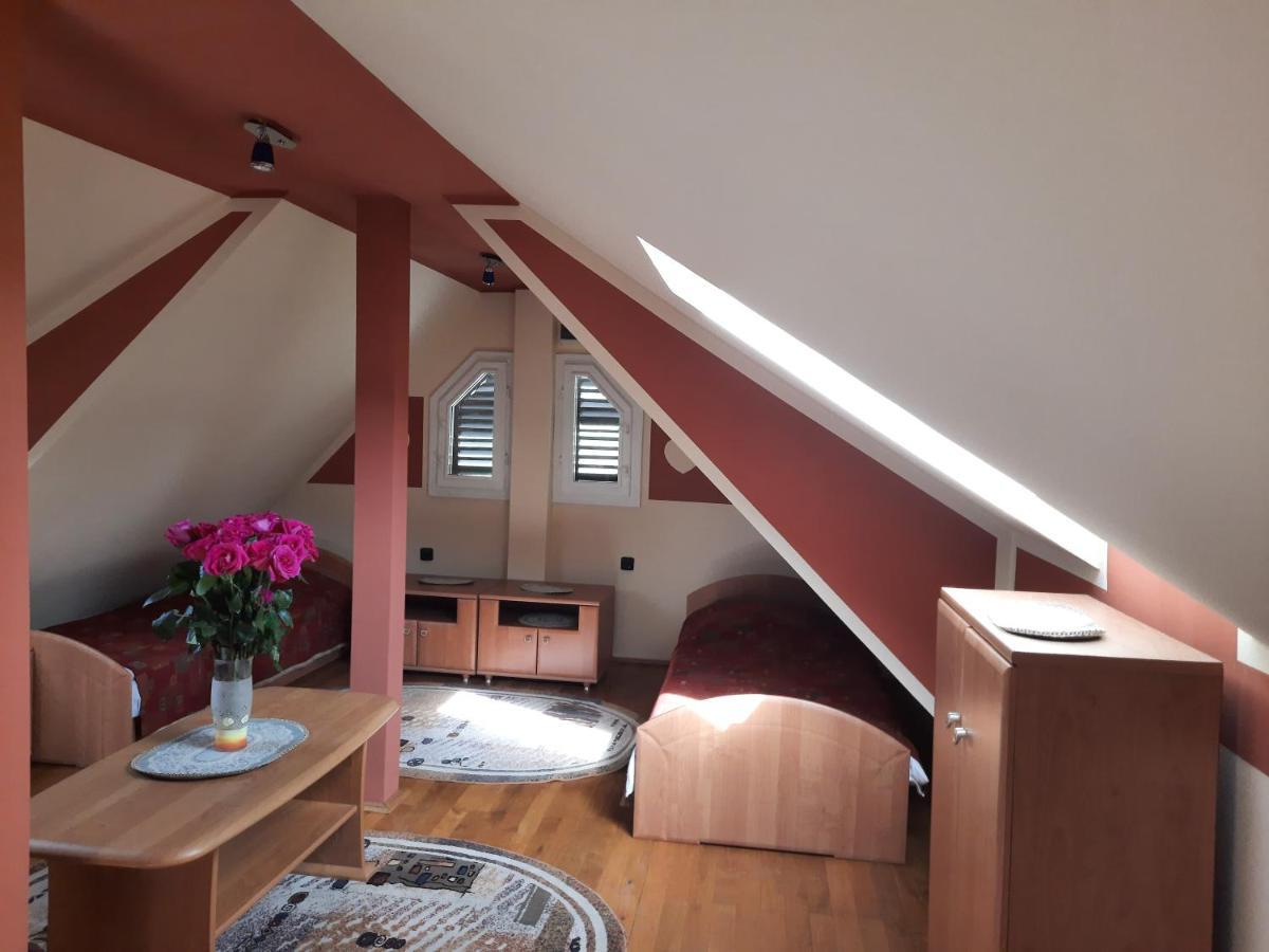 Antal Apartmans Lunca De Sus Kulcsoshaz Gyimesfelsolok ภายนอก รูปภาพ