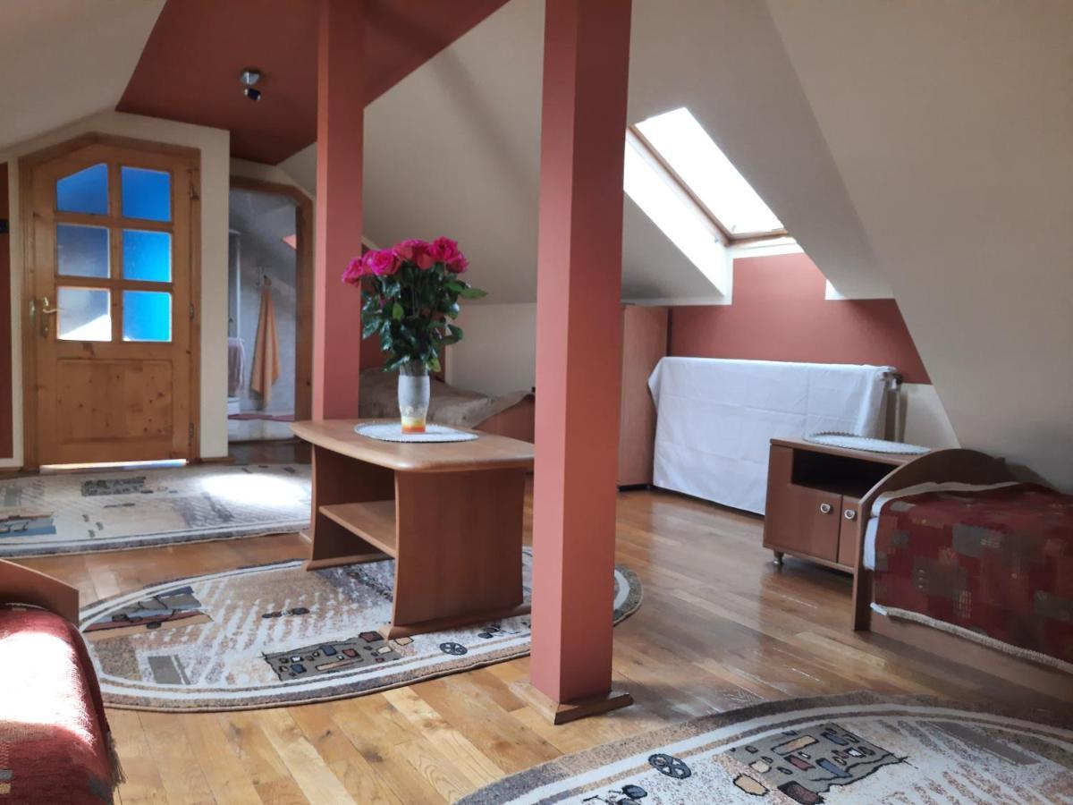 Antal Apartmans Lunca De Sus Kulcsoshaz Gyimesfelsolok ภายนอก รูปภาพ